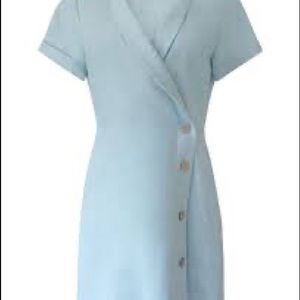 BCBGeneration Chambray Twill Button Dress in size 6